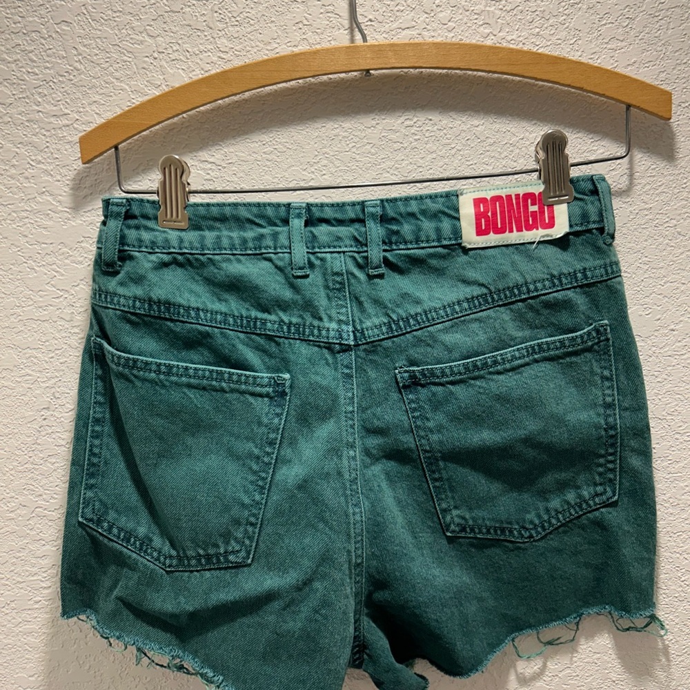 BONGO Vintage Green Jean Shorts Distressed Cut-Off Style